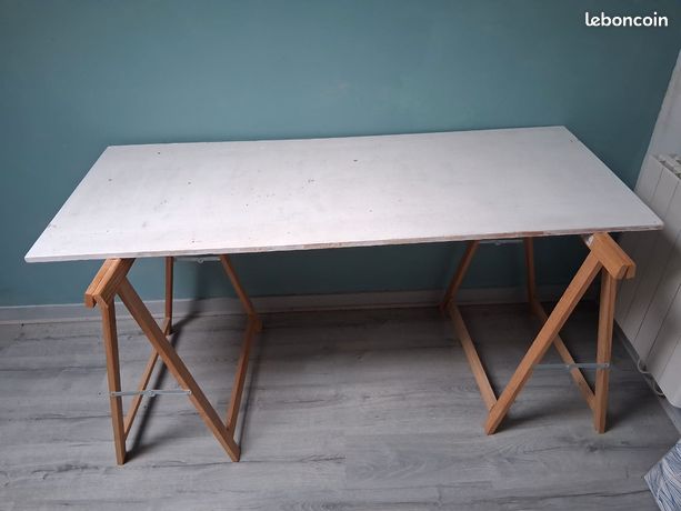 Tréteaux + planche