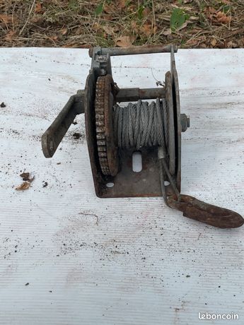 Treuil manuel