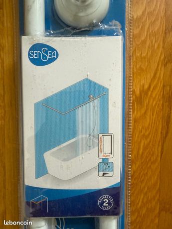 Tringle de douche a 90 degres de 110 a 190 cm par 80 cm