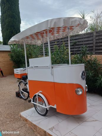 Triporteur food bike électrique solaire autonome ( food truck )