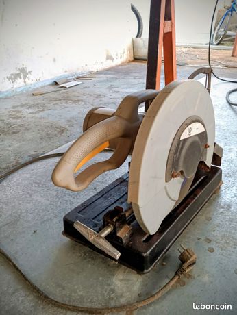 Tronçonneuse à métaux