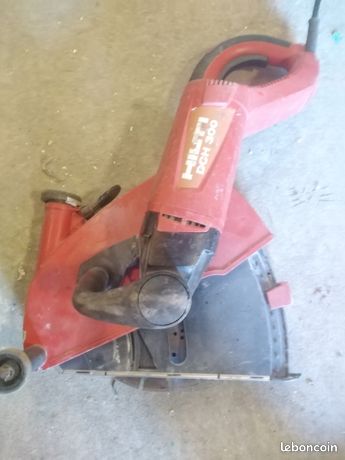 Tronçonneuse hilti dch 300 électrique