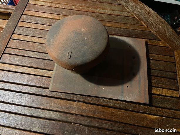 Tuile à douille Elysée rouge flamée neuve