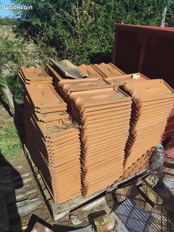 Tuiles mécanique. Redland. Losangé