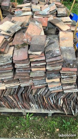 Tuiles plates de pays