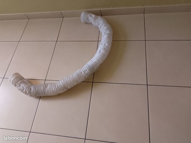 Tuyau d'évacuation sèche linge