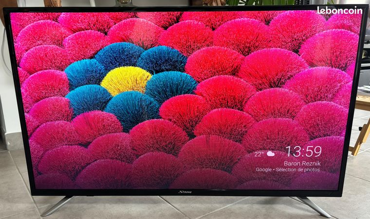 TV 40 Pouces Full HD LED Strong