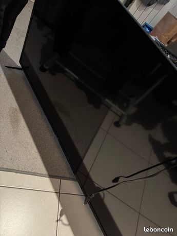 TV 55 pouces pour pièces