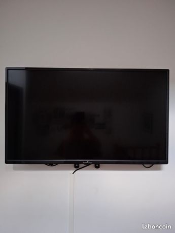 TV led Smart tech 32' 80 cm + support mural