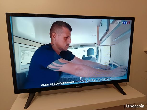 TV Philips LED 80cms 32 pouces