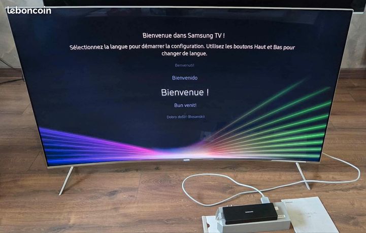TV Samsung 55" Incurvée 4K SUHD Quantum Dot - Dalle 120 Hz / HDR 1000