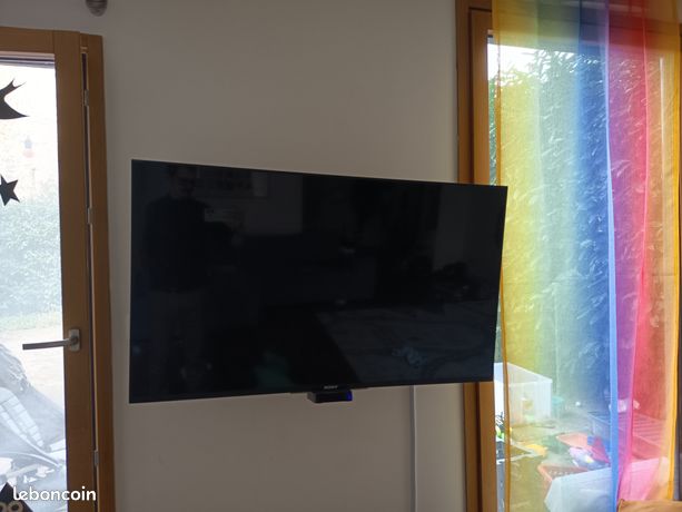 TV SONY BRAVIA LCD KDL49WD750 49 pouces 123 cm + Support mural