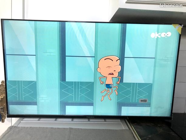TV Thomson 40" (101cm)