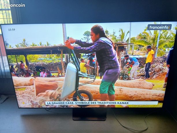 Tv Samsung 75QN90D 190cm PIED MONTÉ
