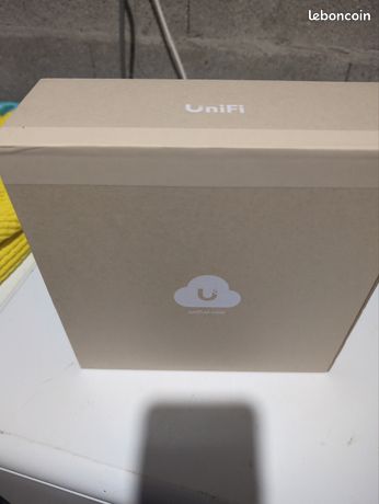 Ubiquiti unifi 7 pro max wifi