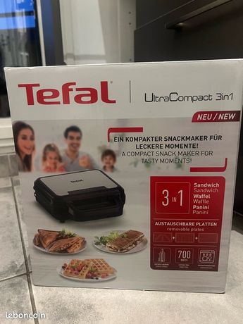 Ultra Compact 3 en 1 Appareil a gaufres sandwichs et paninis