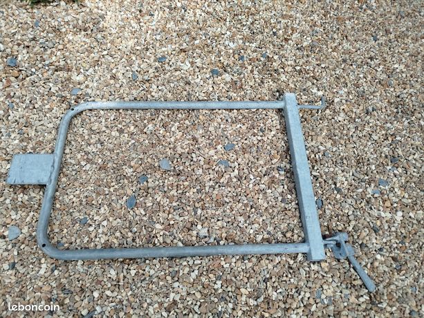 Un garde-corps latéral layher