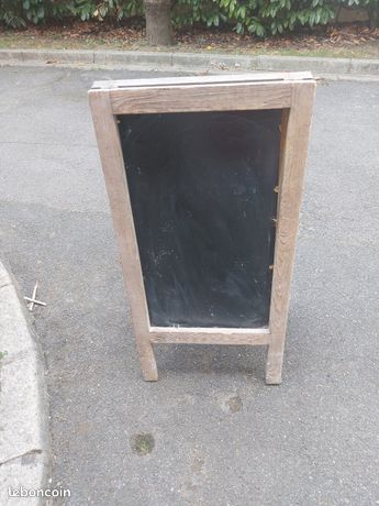 Un Panneau publicitaire Bois GRAND Chevalet Ardoises A restaure