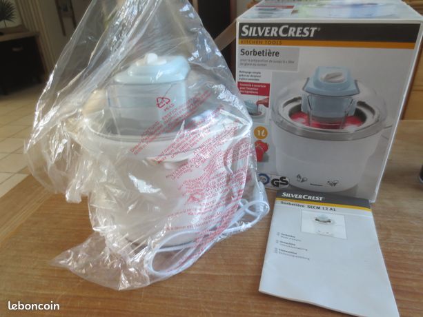 Une sorbetière Silvercrest NEUVE