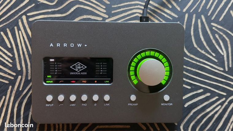 Universal Audio Arrow