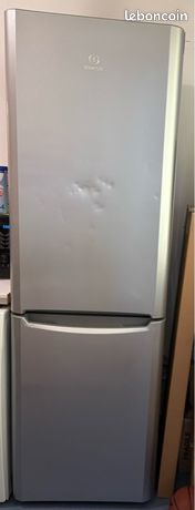 Urgent Frigo-congélateur Indesit 120 urgent à saisir