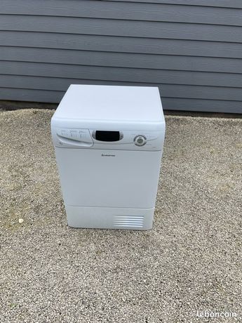 Sèche linge Ariston