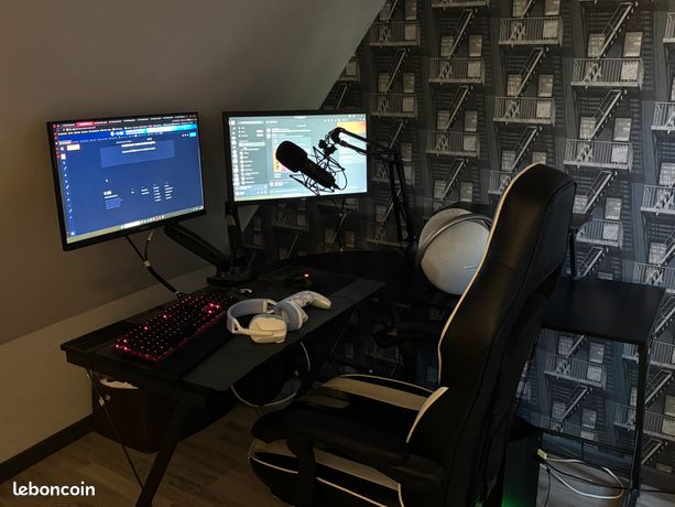 URGENT SET UP COMPLET tour + 2 double écran + bureau