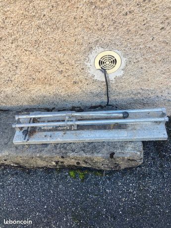 Ustensile à couper le carrelage