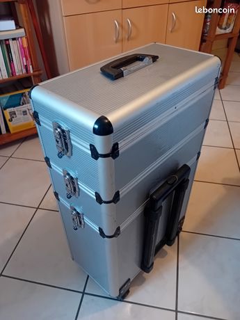 Valise d'esthétique
