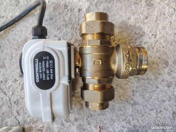 Vanne 3 voies et servomoteur