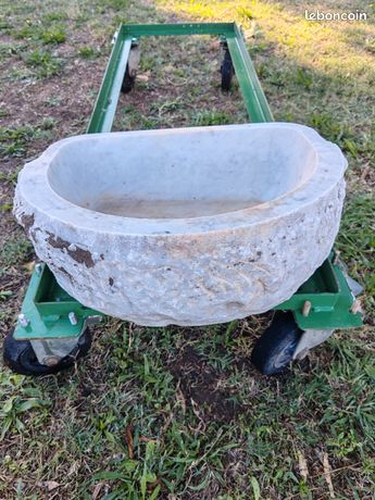 Vasque en marbre