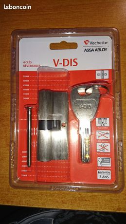 Vds Cylindre de serrure " VACHETTE " 35/35