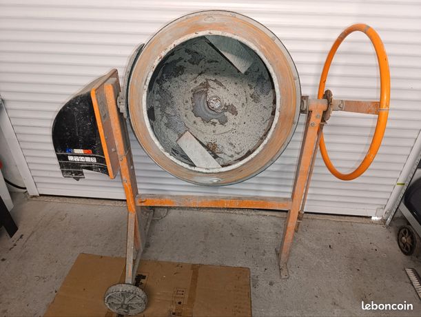 Vend bétonnière électrique