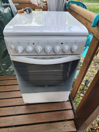 Vend cuisiniere bon état