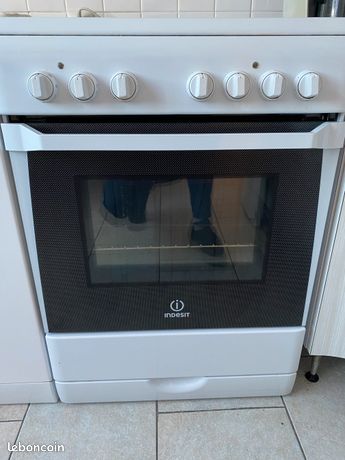 Vend cuisinière induction