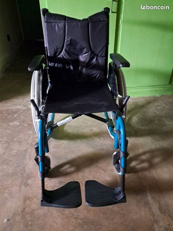 Vend fauteuil roulant