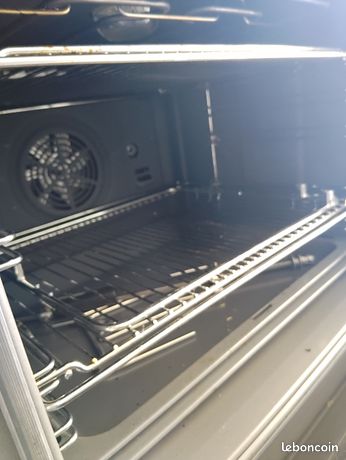 Vend four encastrable