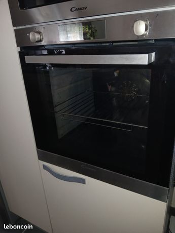 Vend four encastrable