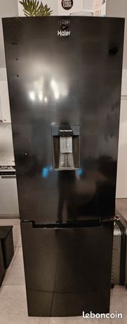 Frigo Haier distributeur à eau