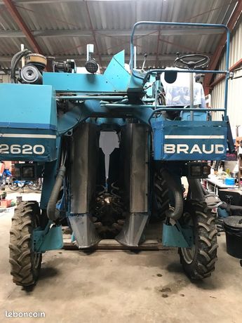 Vend machine à vendanger 2620 braud turbo