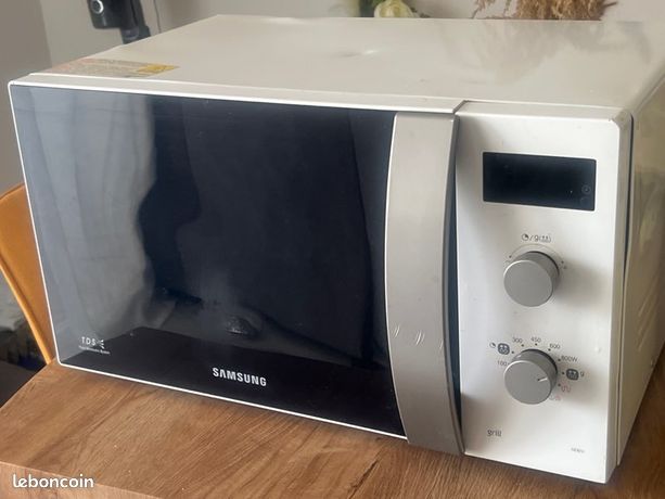 micro-ondes SAMSUNG