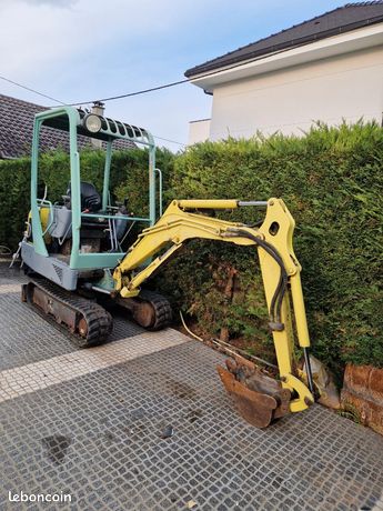 Vend mini-Pelle YANMAR