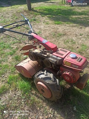 Vend motoculteur Honda F 560