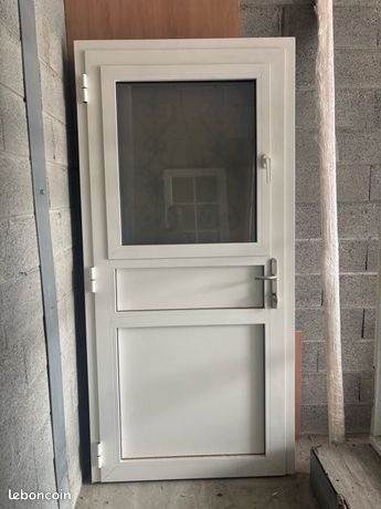 porte dentrée aluminium
