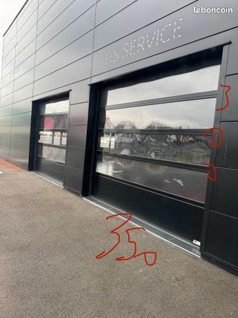 Vend porte sectionnelle industriel