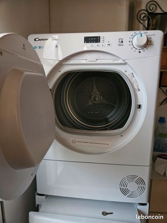 Vend sèche linge Candy 8kg