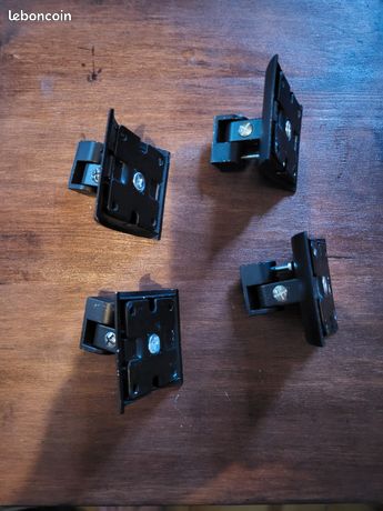 4 fixations murale bose couleur noir