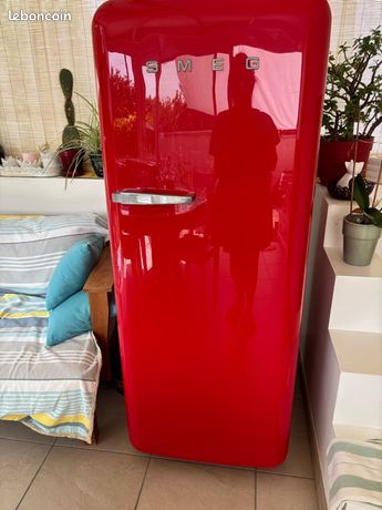 SMEG rouge 1,50 mètre