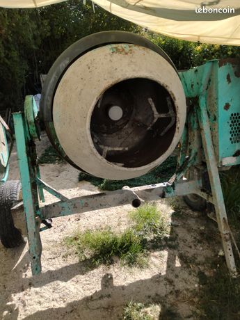 Vends bétonnière himer