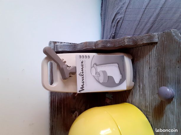 Vends boîte marque Moulinex bien utiliser
